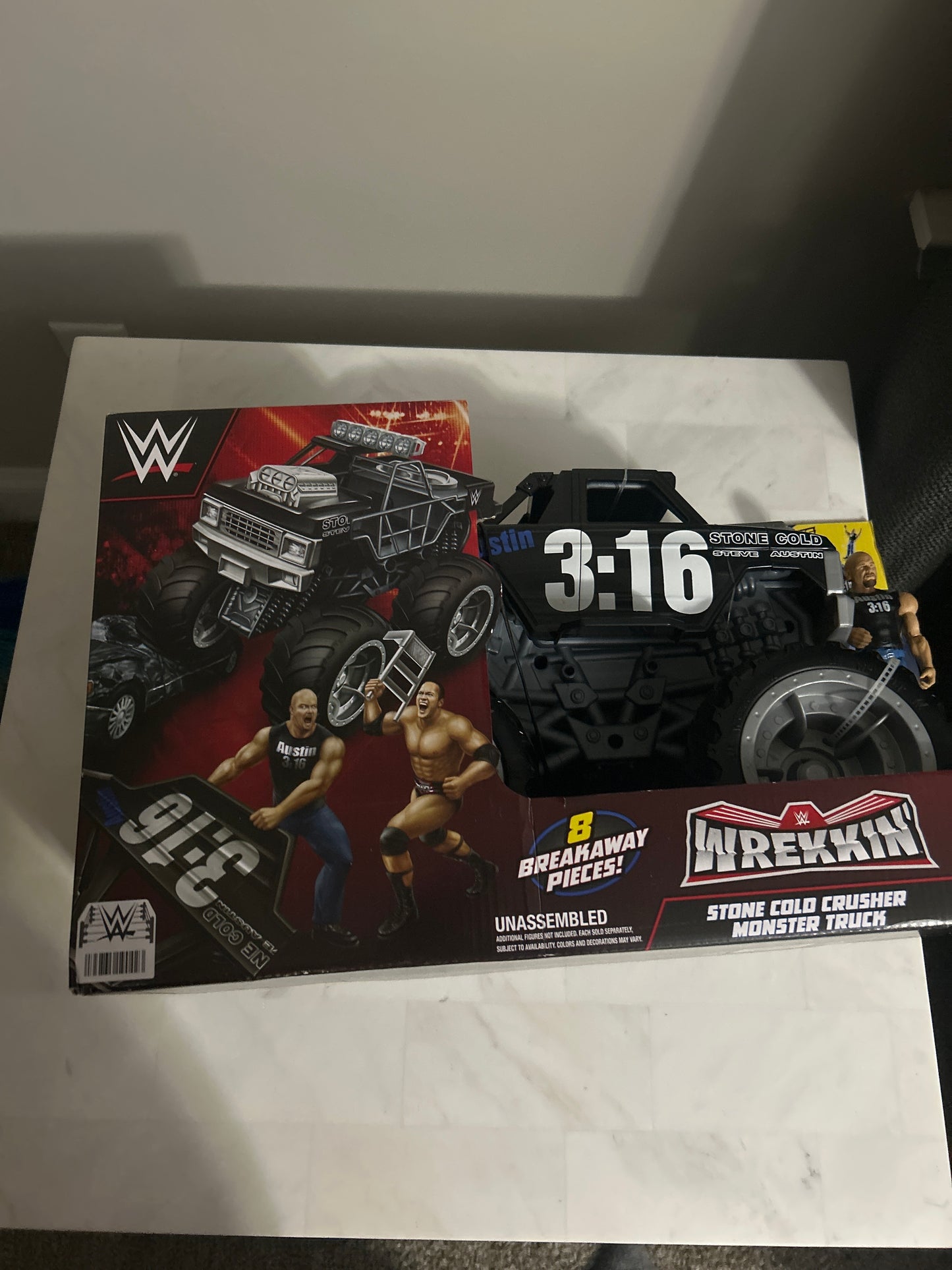 WWE wrecking stone cold crusher monster truck